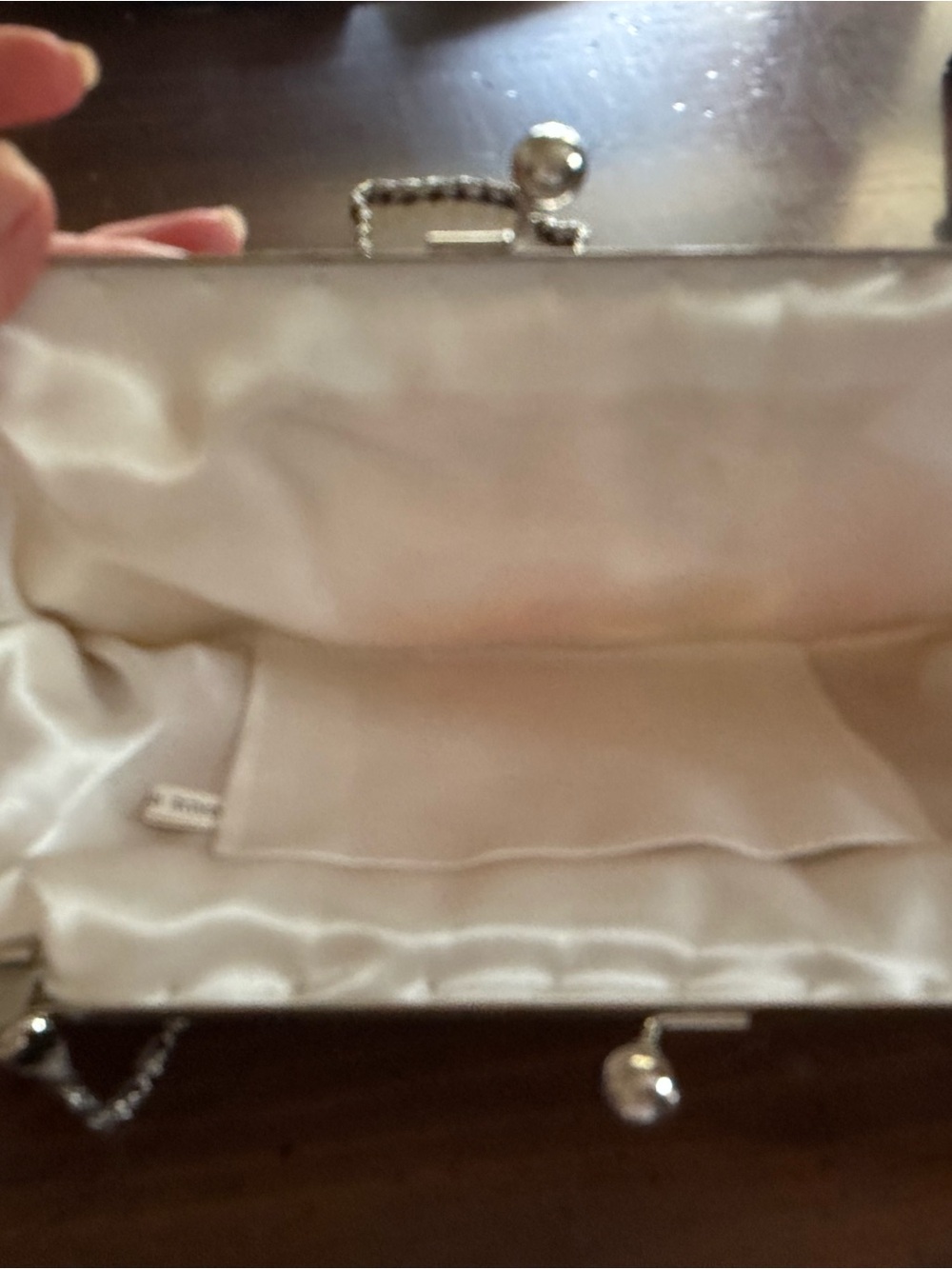 Embroidered Floral Beaded Clutch Crossbody Bag - White - Picture 5 of 6